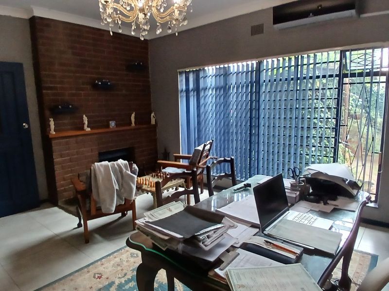 Multi-functional property in Bloemfontein business zone. - Photo 3