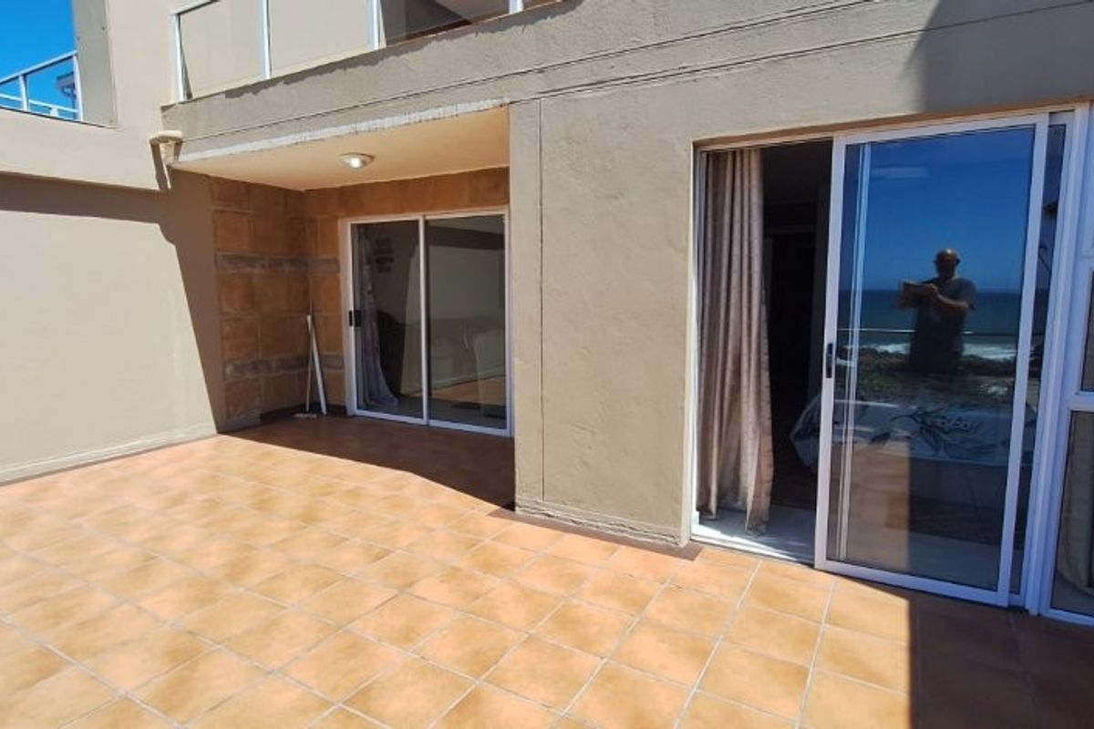 Two Bedroom Apartment In Margate - Photo 3