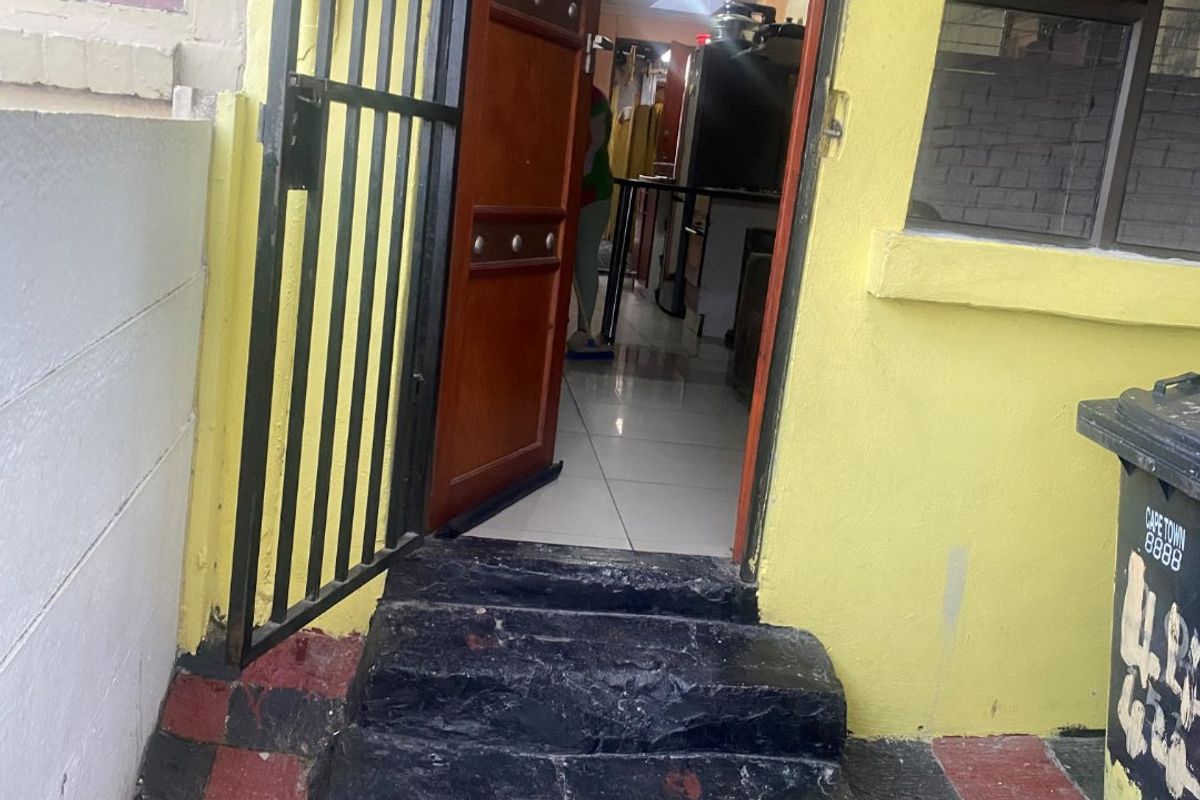 Mordern 2-bedroom home of Comfortable Living - Photo 2