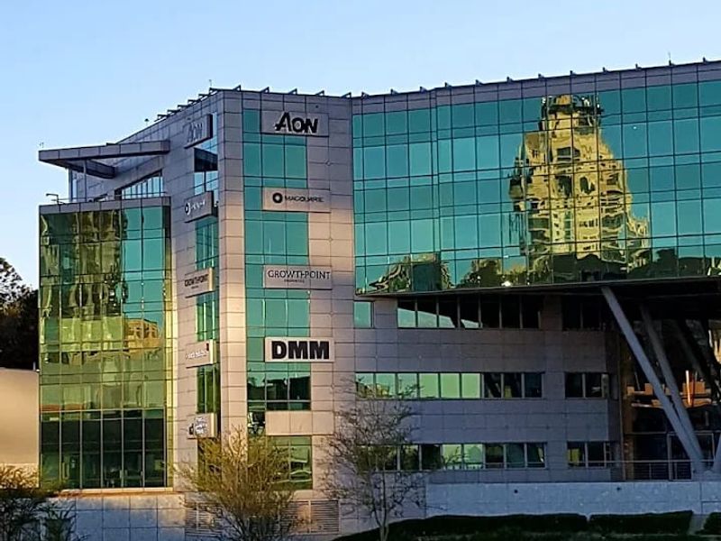 Distinguished Office space to rent in Sandown, Sandton  - Photo 9