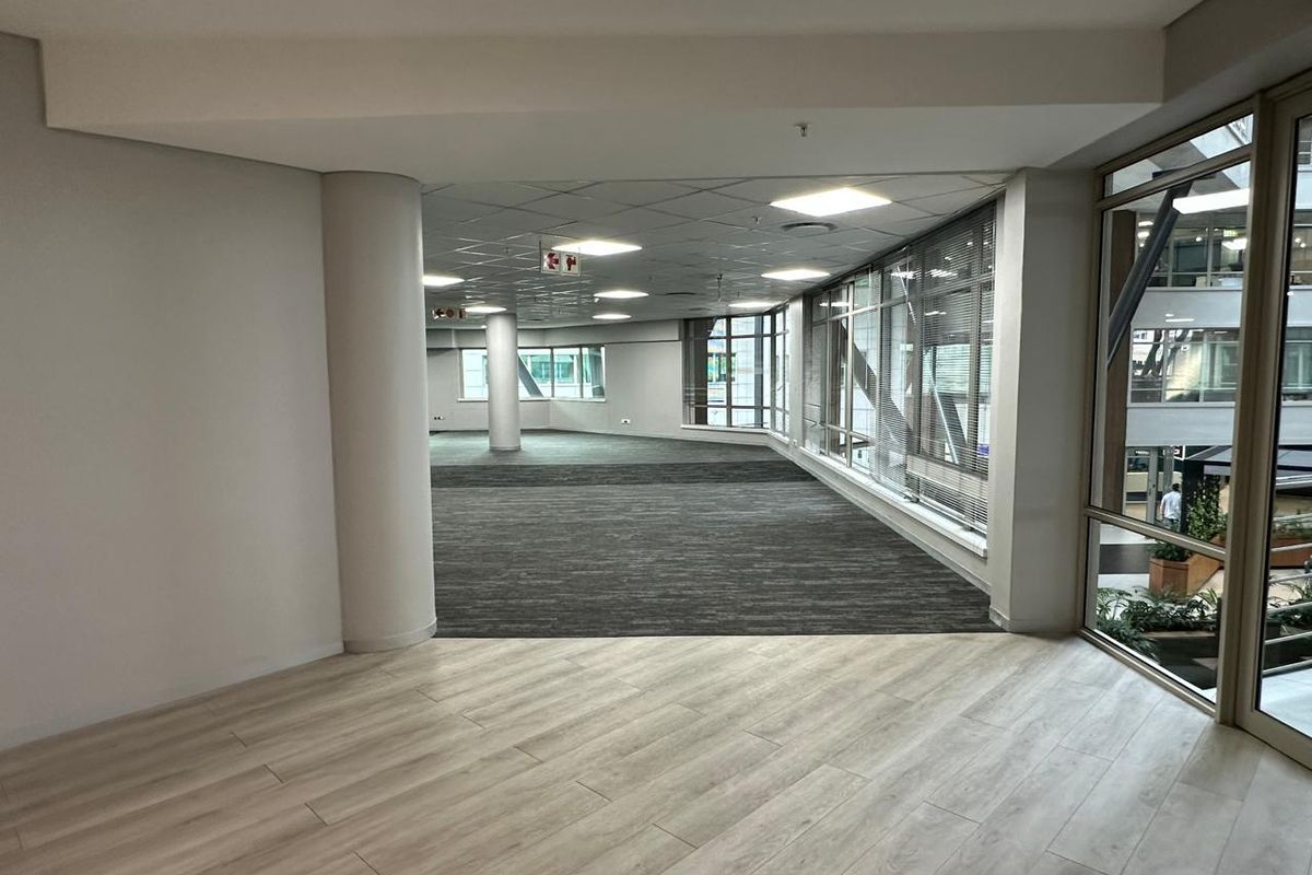 Distinguished Office space to rent in Sandown, Sandton  - Photo 3