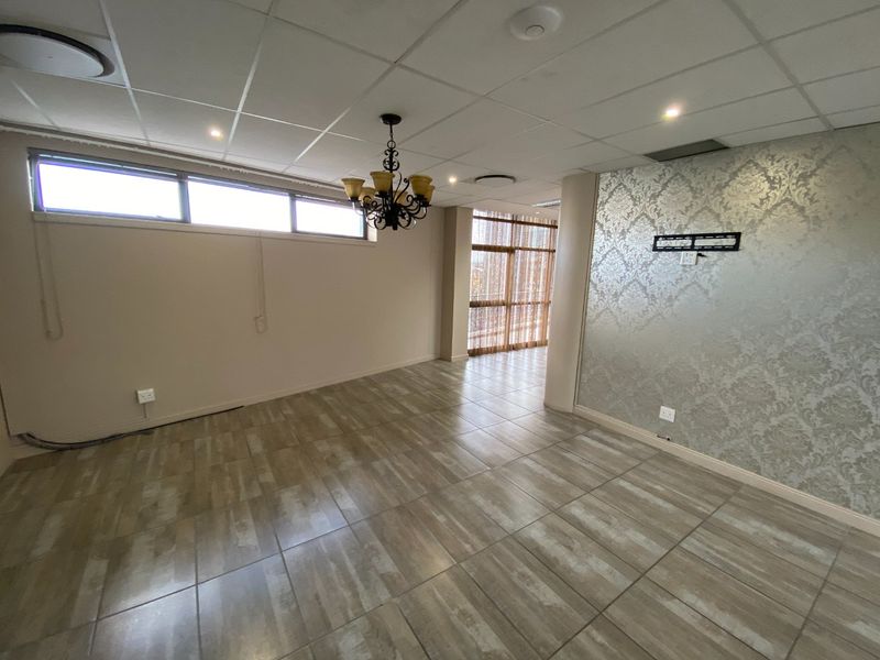 Prime Office Space To Let In Menlyn - Photo 10