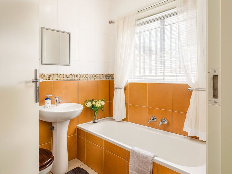 Looking for dream home? - Photo 10