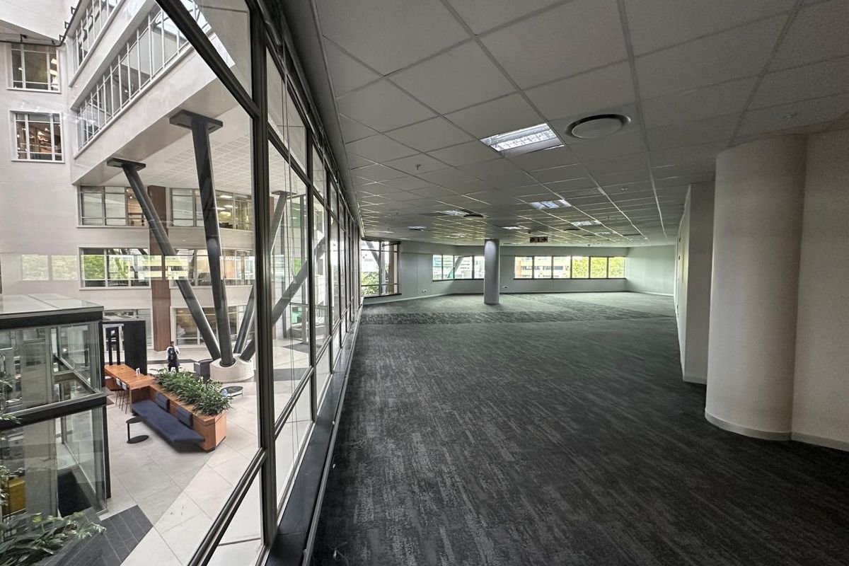 Modern Office Space to rent in Sandown, Sandton  - Photo 4