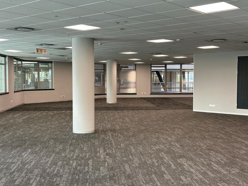 Prime Office Space to rent at Sandown, Sandton  - Photo 9
