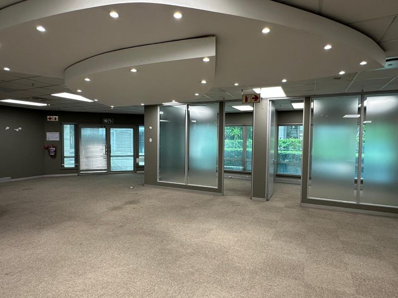Prime office space to rent in Sandown, Sandton  - Photo 2