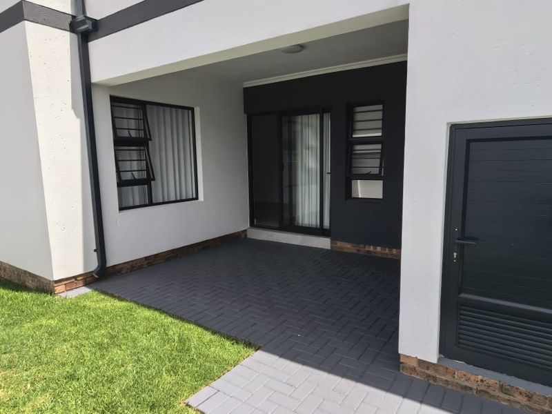 Modern 3-Bedroom Apartment for Sale – Waterfall Manor Estate - Photo 8