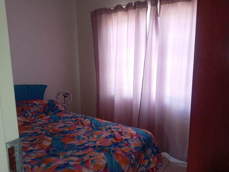 Modern 3 Bedroom Townhouse for Sale in Old Orchards Estate - Photo 4