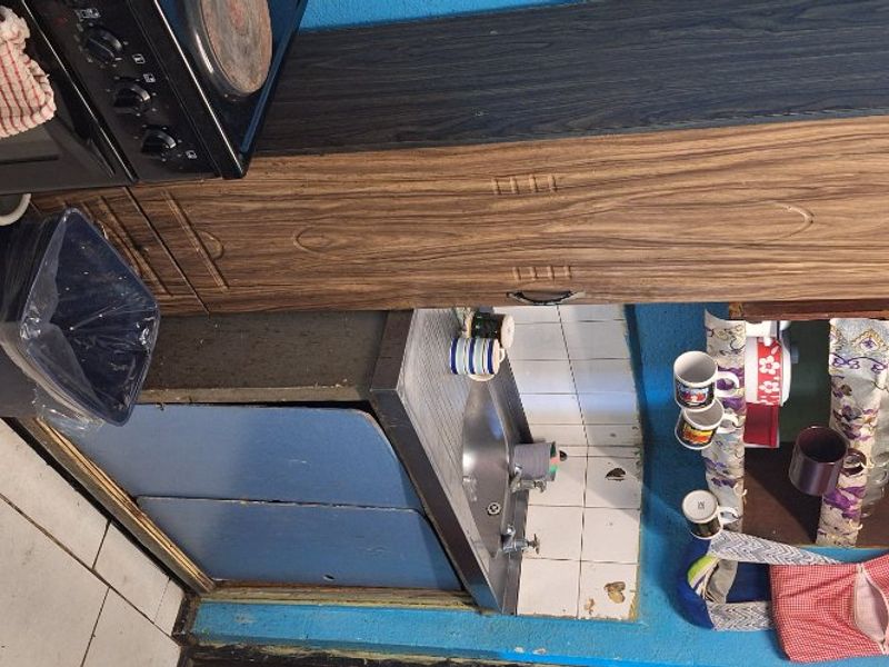 3 bedroom home in Eastridge - Photo 6