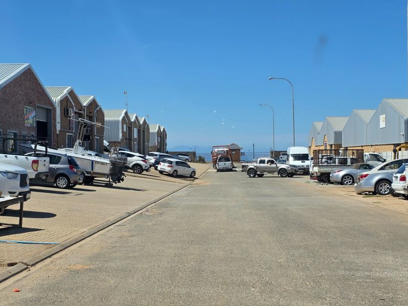Industrial Stand For Sale... N2 Industrial Park... Mossel Bay. - Photo 3