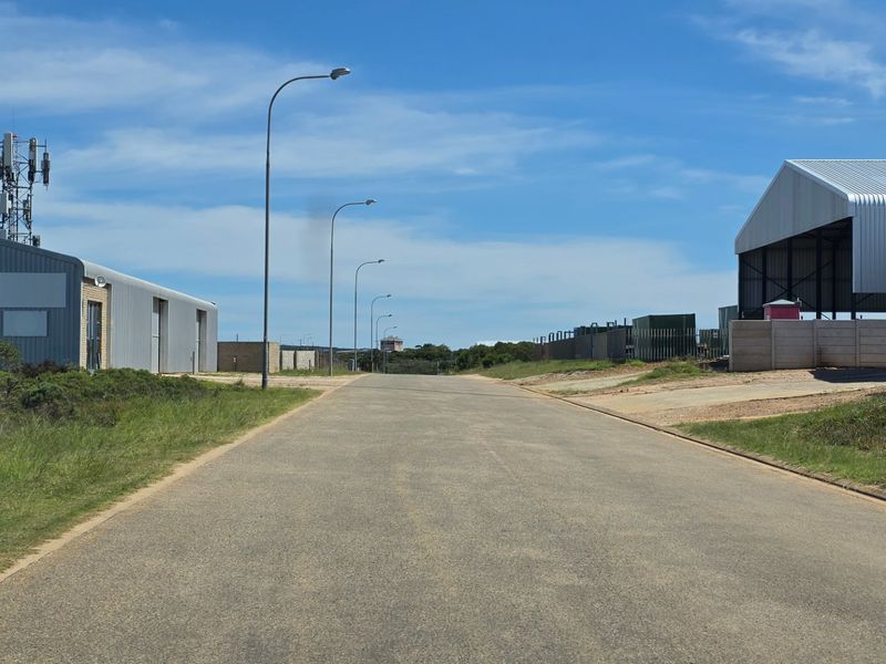 Industrial Stand For Sale... N2 Industrial Park... Mossel Bay. - Photo 4