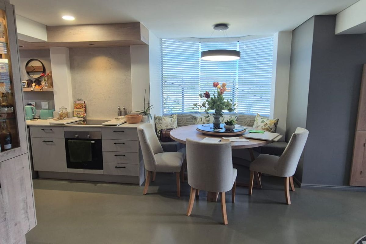 Beautiful Apartment... Garage and Parking... Inverter System !!! - Photo 4