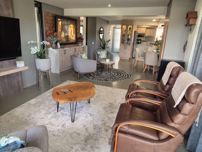 Beautiful Apartment... Garage and Parking... Inverter System !!! - Photo 8