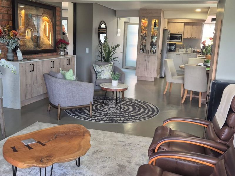 Beautiful Apartment... Garage and Parking... Inverter System !!! - Photo 7