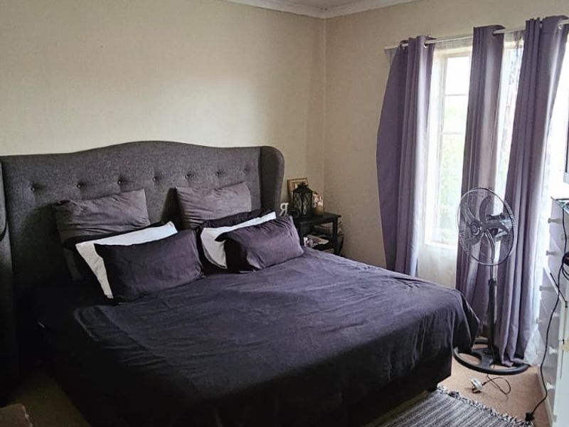 2 Bedroom Duplex for sale in Annlin  - Photo 6