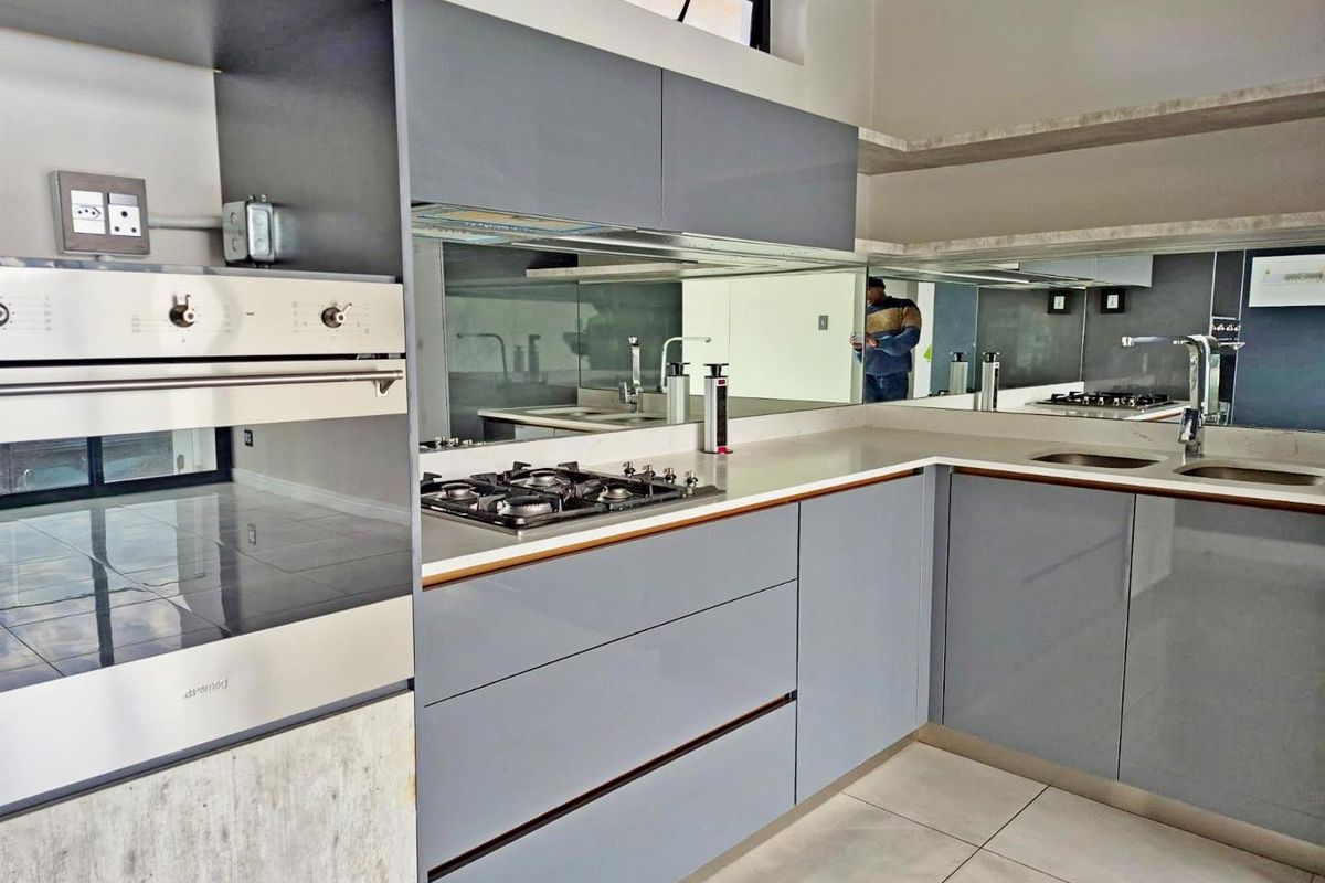 Pure Luxury Above All Else - Photo 2