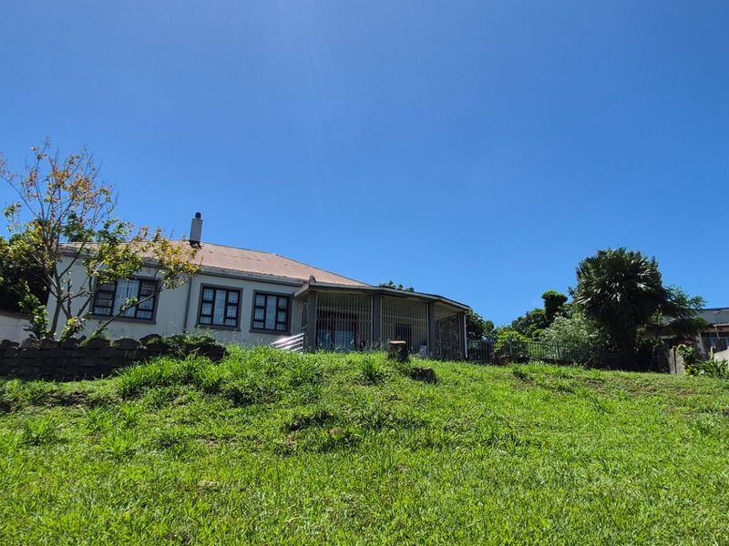 Spacious family Abode  - Photo 2