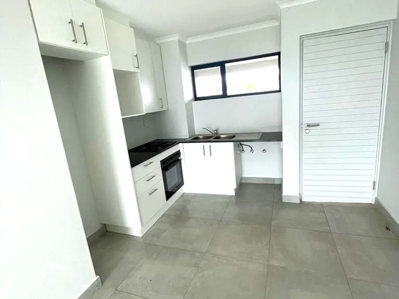 Modern, Light-Filled Apartment in Sought-After Hesketh Estate For Sale – Lincoln Meade, Pietermaritzburg - Photo 9