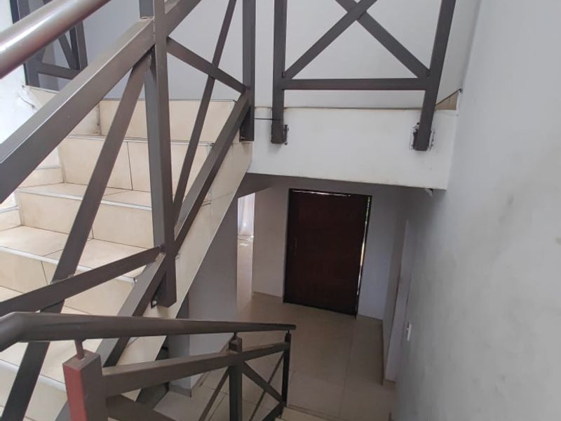 PRICED TO SELL – NEW TOWN FAMILY HOME! - Photo 8