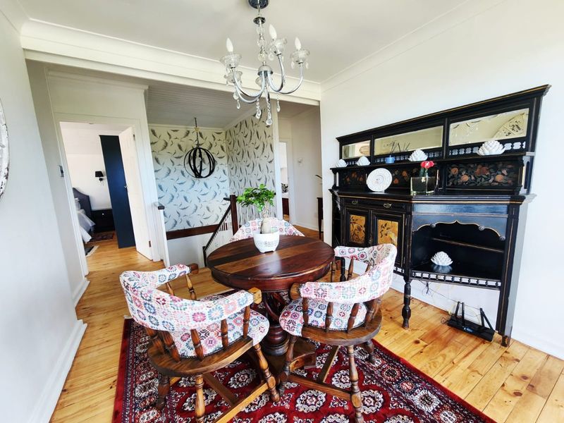 Spacious Entertainers Home with Seven Bedrooms in Old Place Knysna - Photo 7