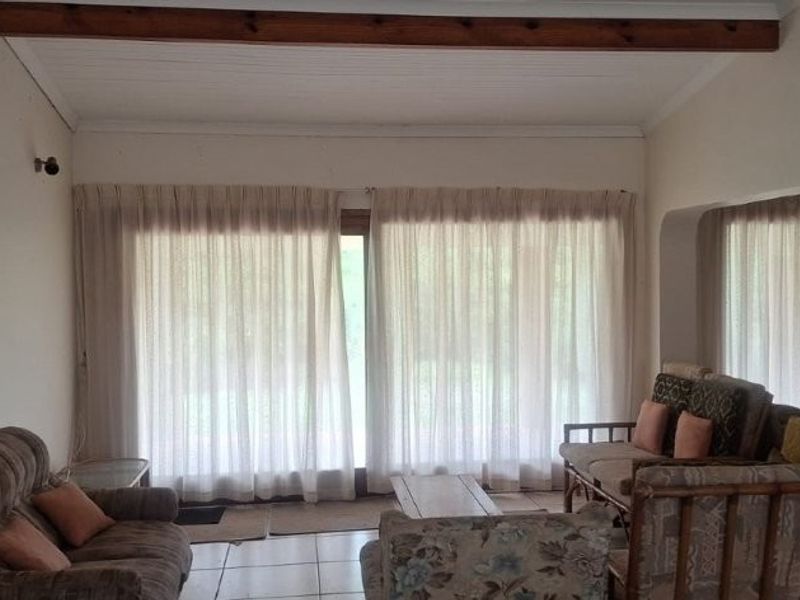 Spacious Family Home In A Quiet Cul-de-Sac In Southport. - Photo 10