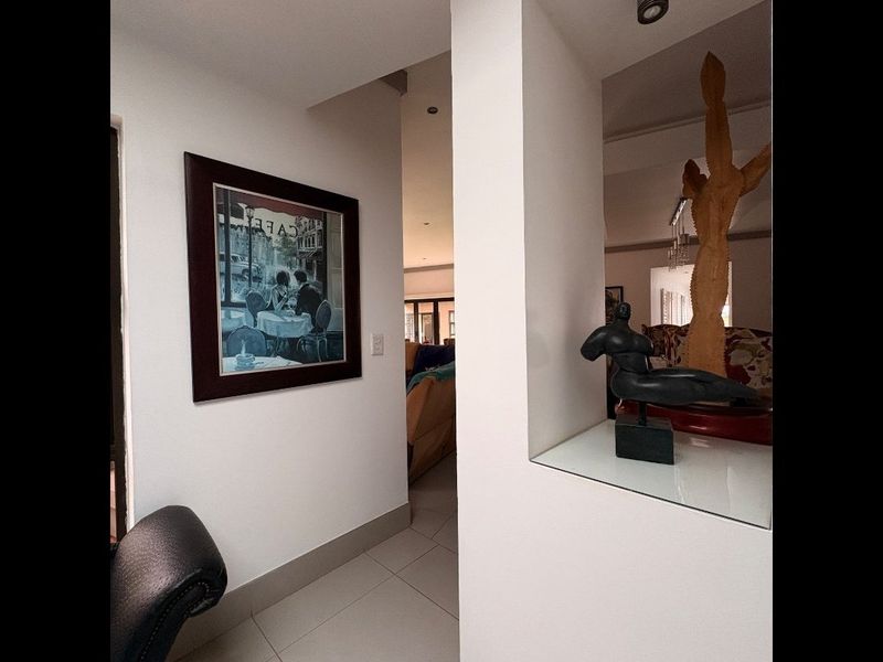 Prestigious Eco Estate Home – Where Luxury Meets Nature.  - Photo 5