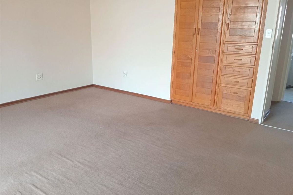 Comfortable Home with Great Outdoor Appeal - Photo 2