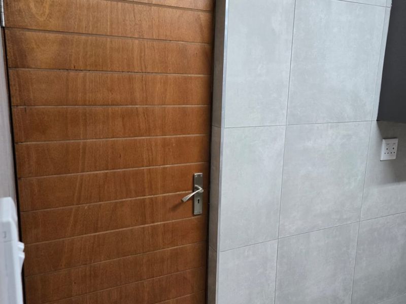 Prime rental townhouse - Newly Built - Photo 10