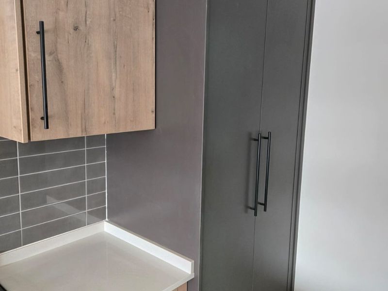 Prime rental townhouse - Newly Built - Photo 8