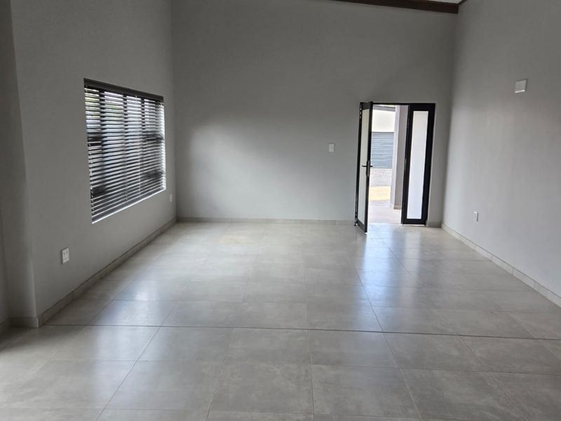 Prime rental townhouse - Newly Built - Photo 7