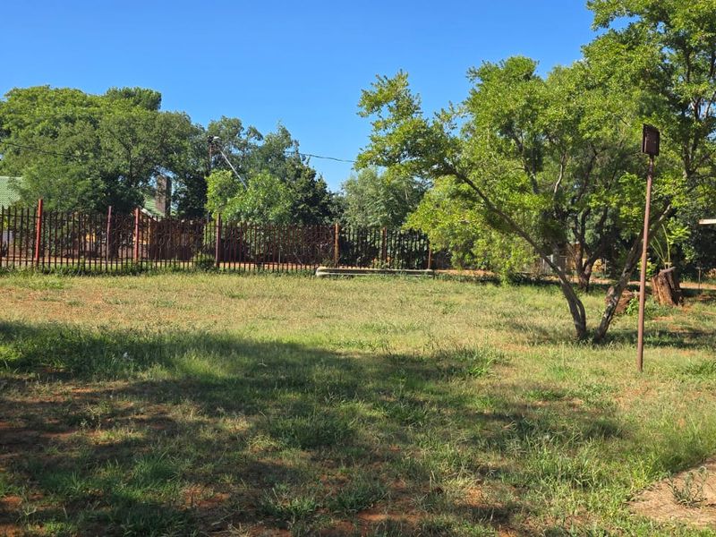 Great Opportunity for First-Time Buyers or Investors! - Photo 4