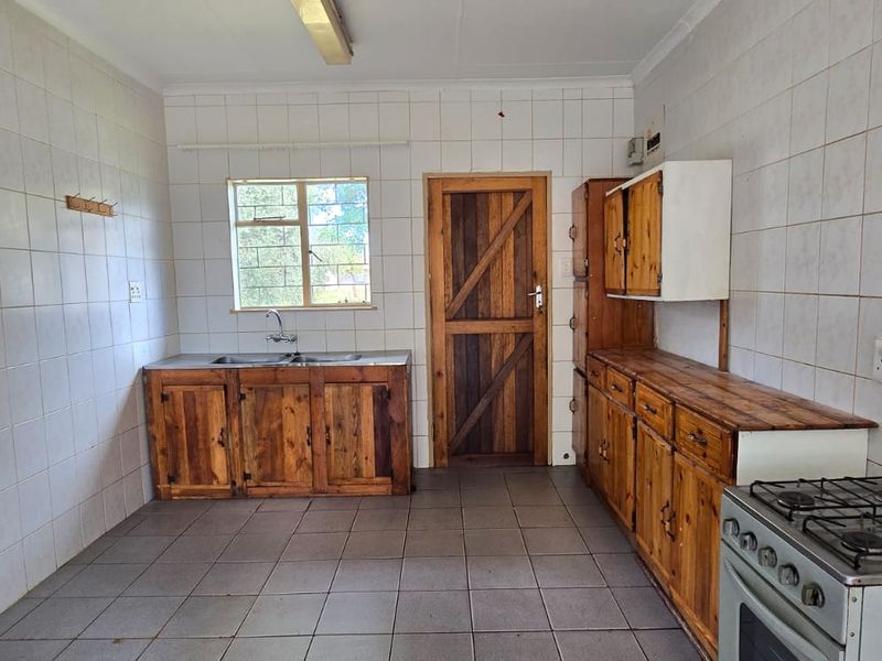 Great Opportunity for First-Time Buyers or Investors! - Photo 7