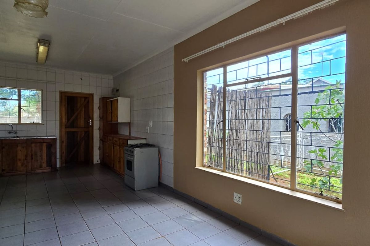 Great Opportunity for First-Time Buyers or Investors! - Photo 5