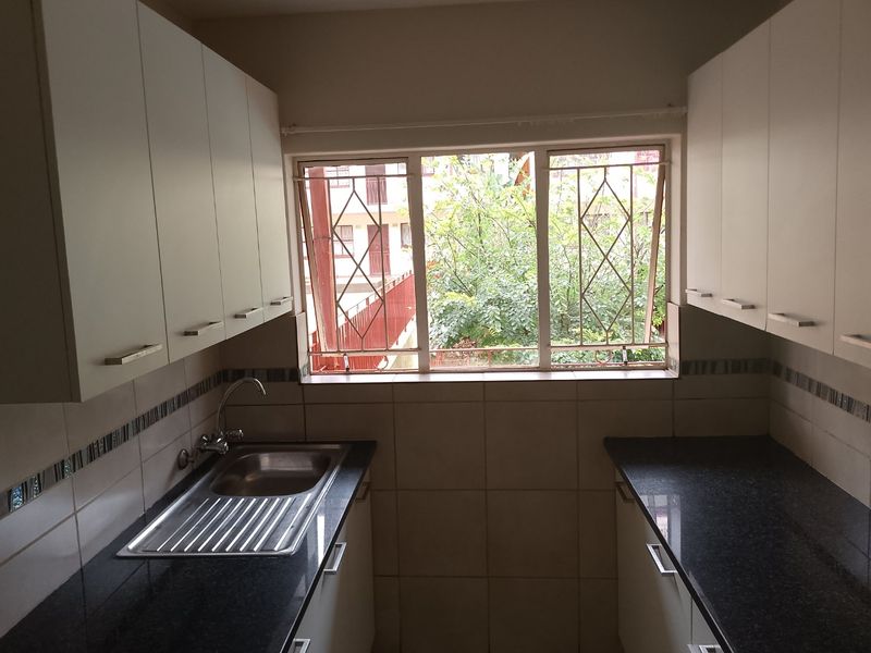 Prime Location in Kensington B, Randburg - Photo 5