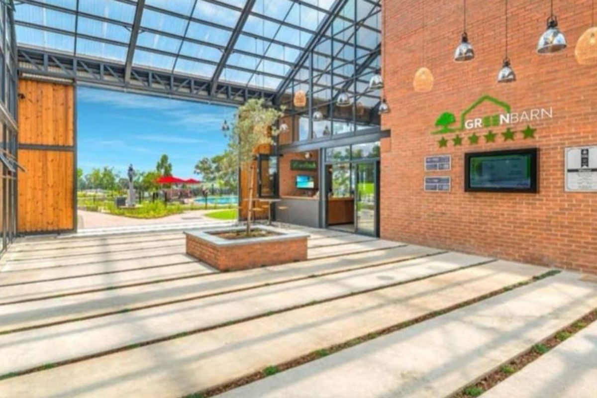 TWO BEDROOMS AND ONE FULL BATHROOM - Photo 3