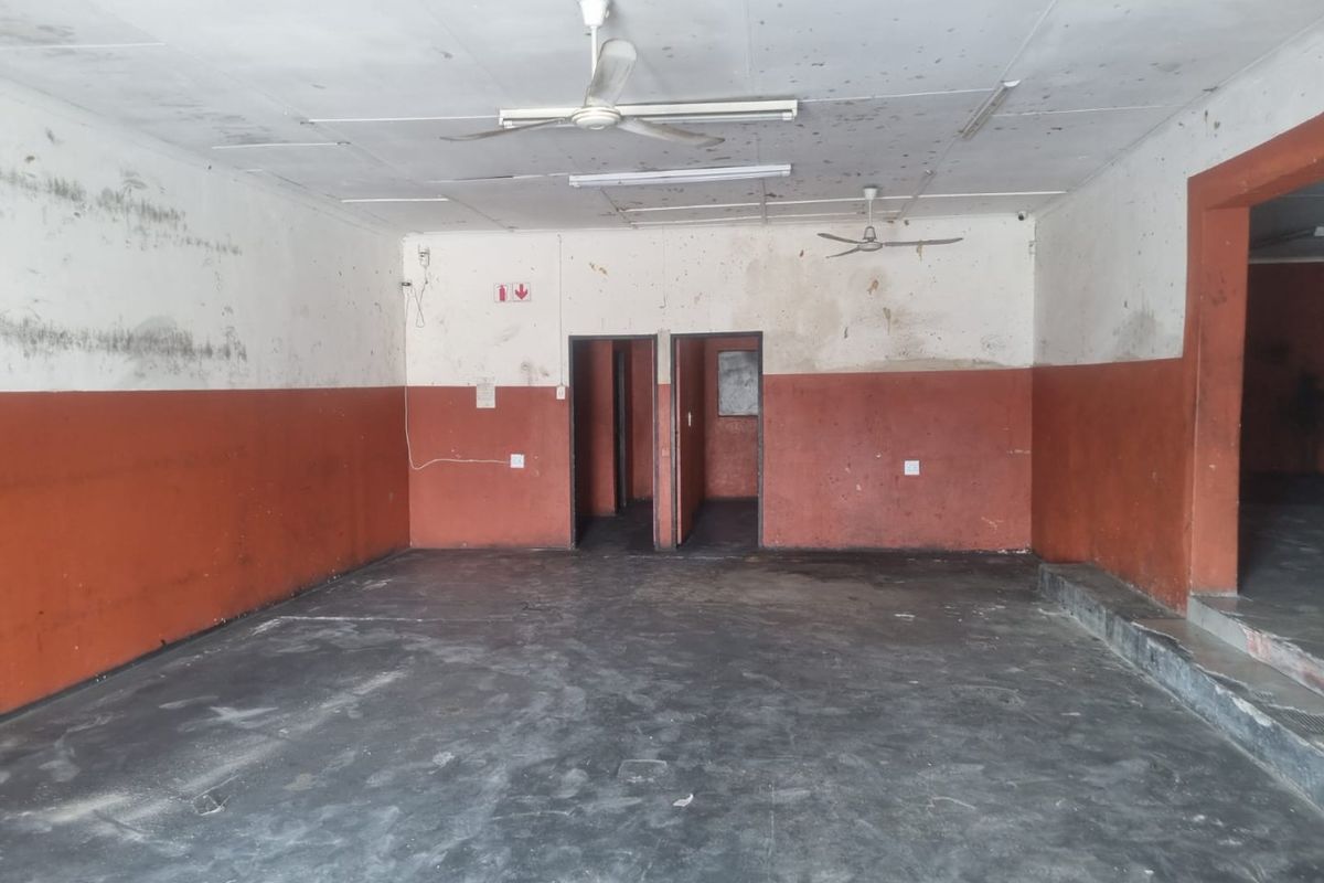 PRIME COMMERCIAL PROPERTY TO LET!!! - Photo 4