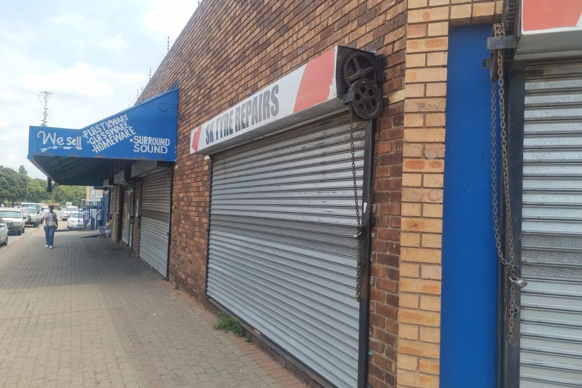 PRIME COMMERCIAL PROPERTY TO LET!!! - Photo 3