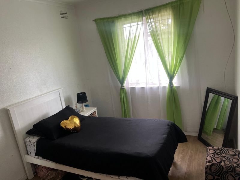 Spacious 3-Bedroom House for Sale – Nooitgedacht, Bishop Lavis - Photo 10