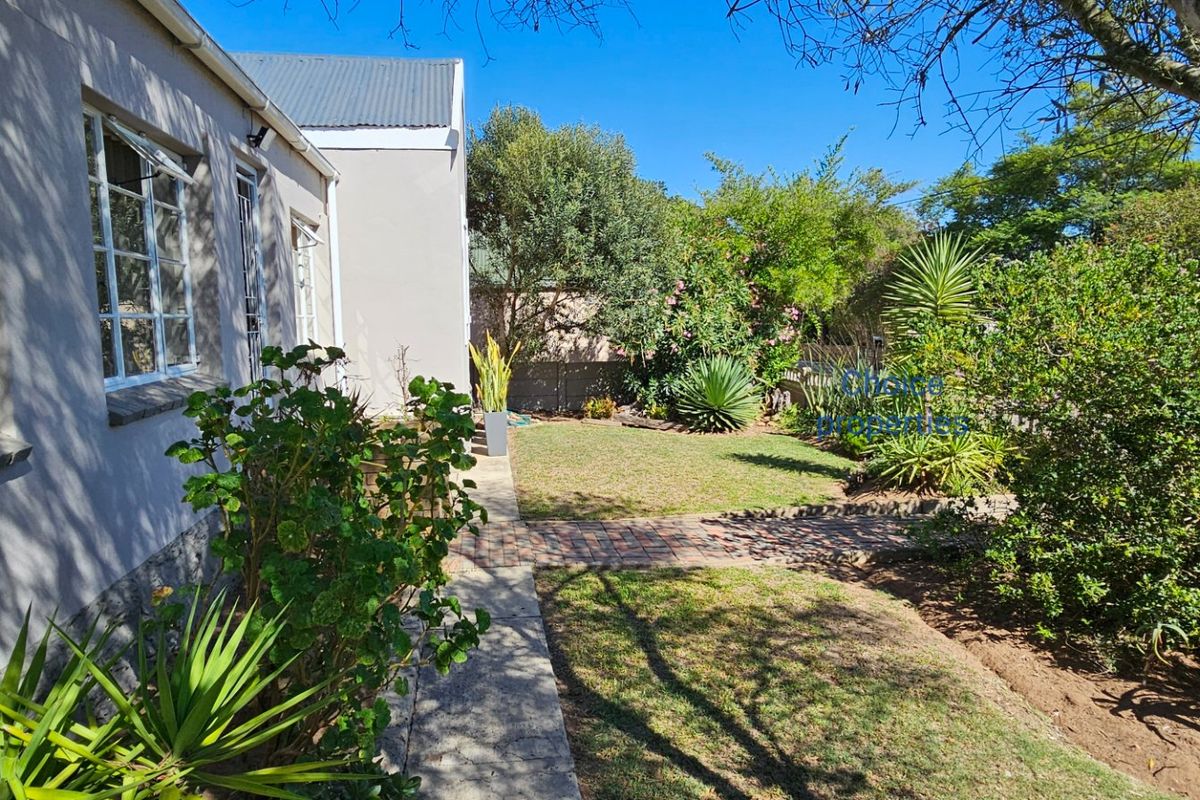 Well looked after Home - Photo 4