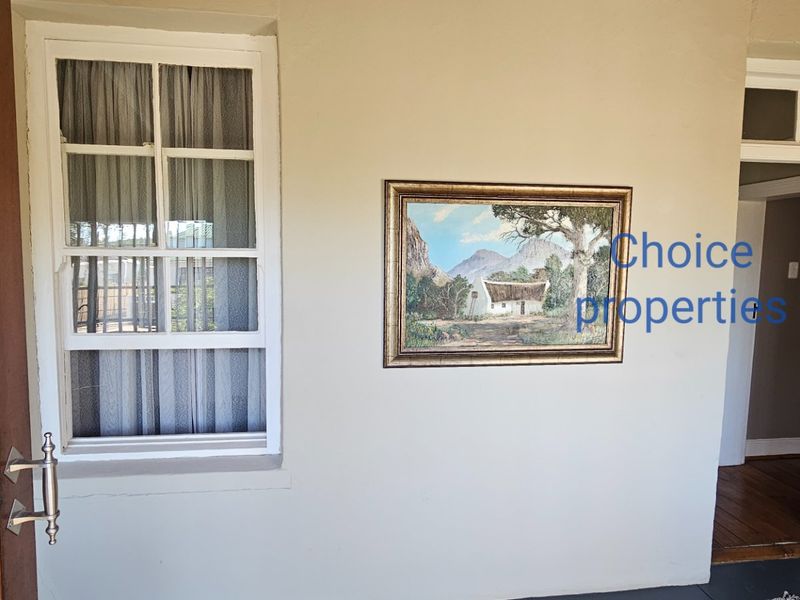 Well looked after Home - Photo 8