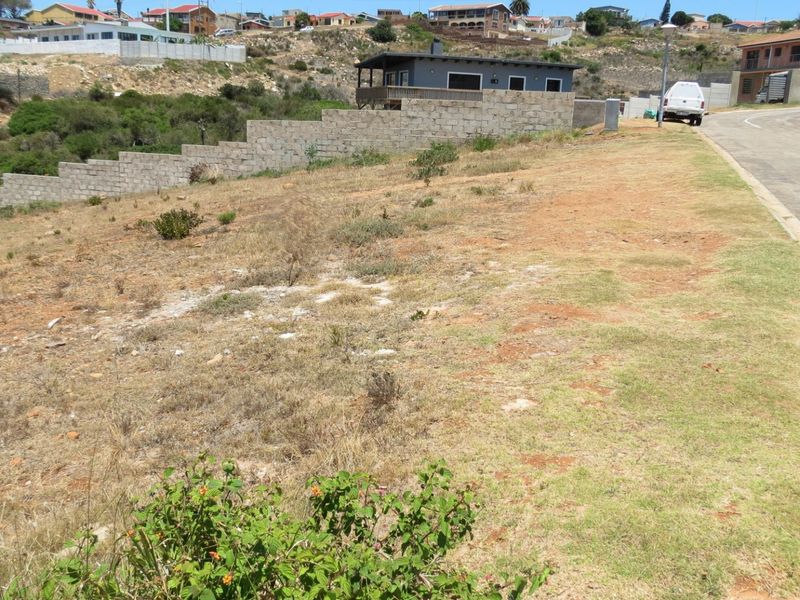 Ideally located vacant land with sea views - Photo 6