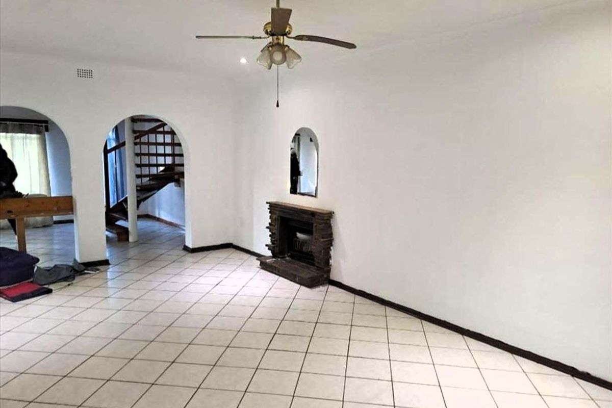 Elegant Family Home with Pool - Photo 3