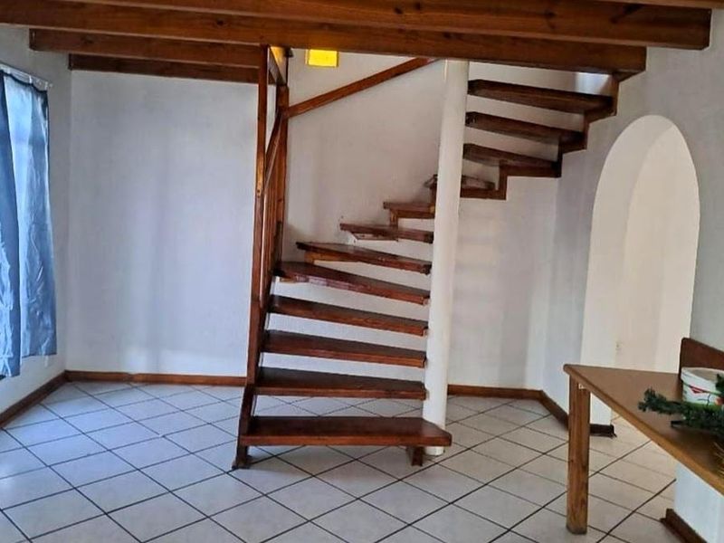 Elegant Family Home with Pool - Photo 4