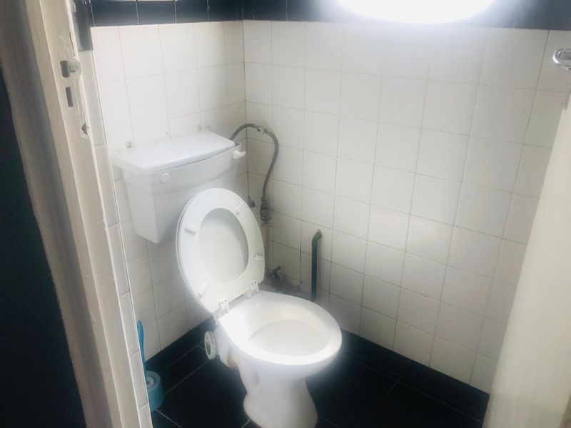 3 Bedrooms, 1 Bathroom Sharing Accommodation To Let In Durban Central, Durban  - Photo 8