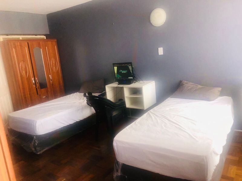 3 Bedrooms, 1 Bathroom Sharing Accommodation To Let In Durban Central, Durban  - Photo 6