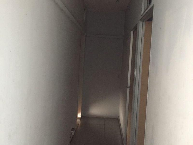 4 Bedrooms, 1 Bathroom Apartment For Sale In Umbilo, Durban - Photo 6