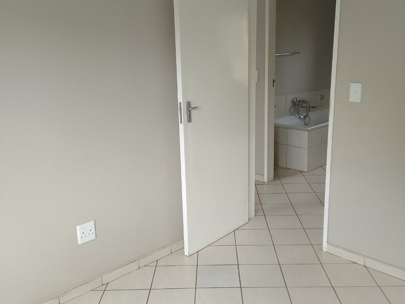 Affordable Secure Living in the Heart of Protea Glen - Photo 9