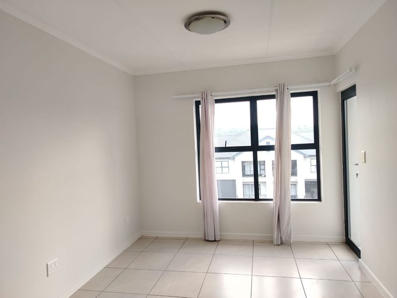 Neat 1 Bedroom Apartment to rent in Olivedale, Randburg  - Photo 9