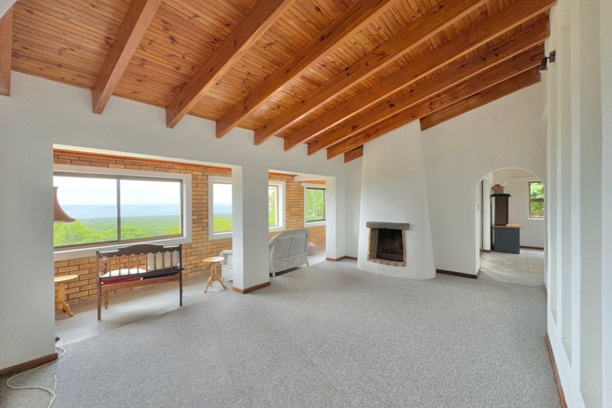 Coastal Smallholding with Ocean Views – 9.9ha on the edge of Colleen Glen - Photo 3