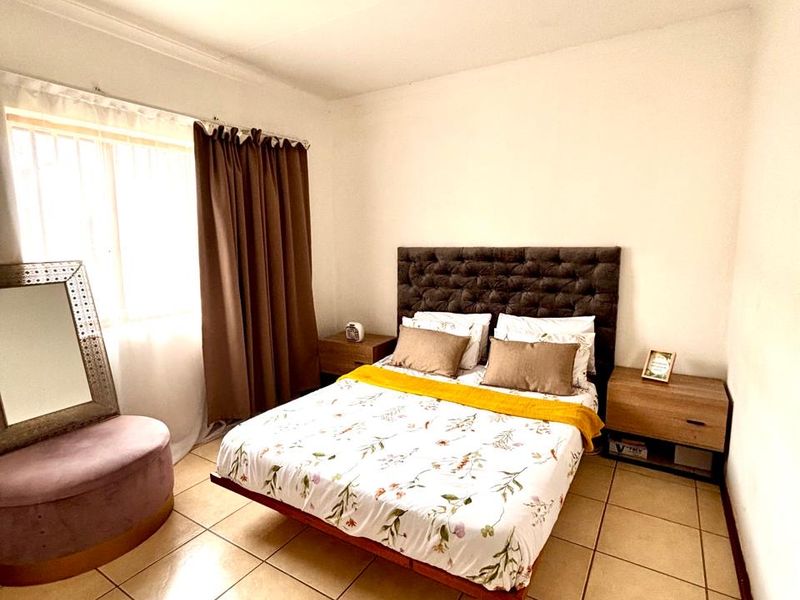 2 Bedroom Apartment in Morgenhof Golf Estate - Photo 9